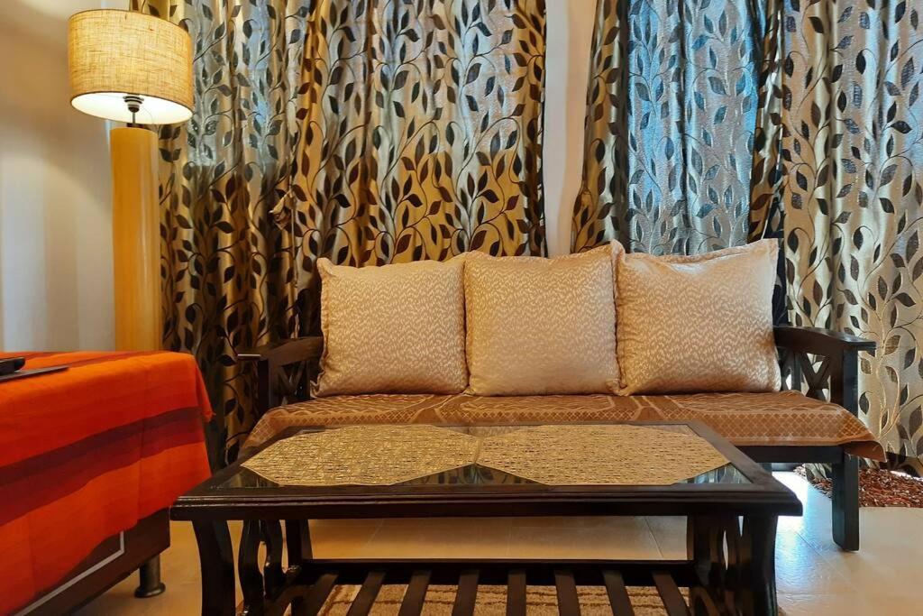 Joy Cottages - Premium Chalets, Vacation Home Rentals Karjat Eksteriør billede